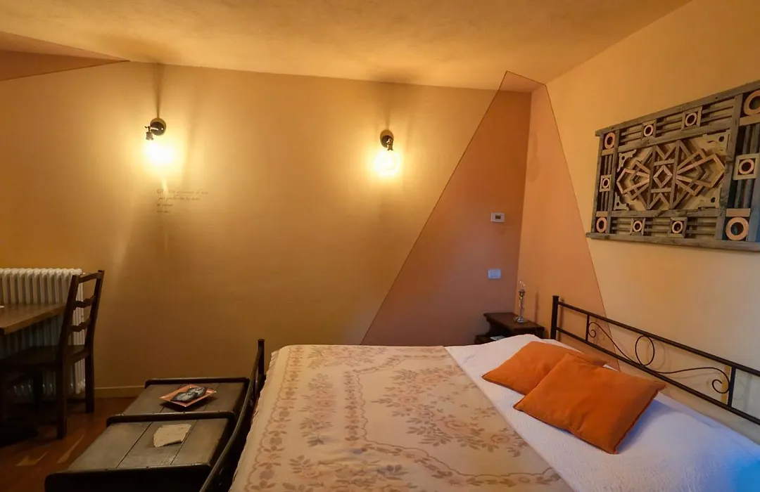 B&B Chambres D'Hôtes Quart De Lune-1